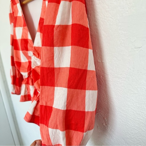 Lovers + Friends Gingham Crop Top Size Medium - Picture 7 of 9